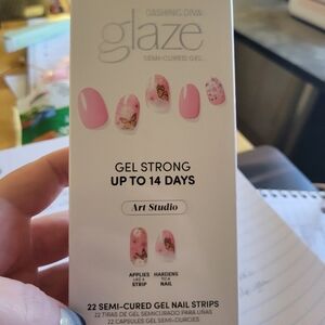 Dashing Divas Butterfly Nail Strips